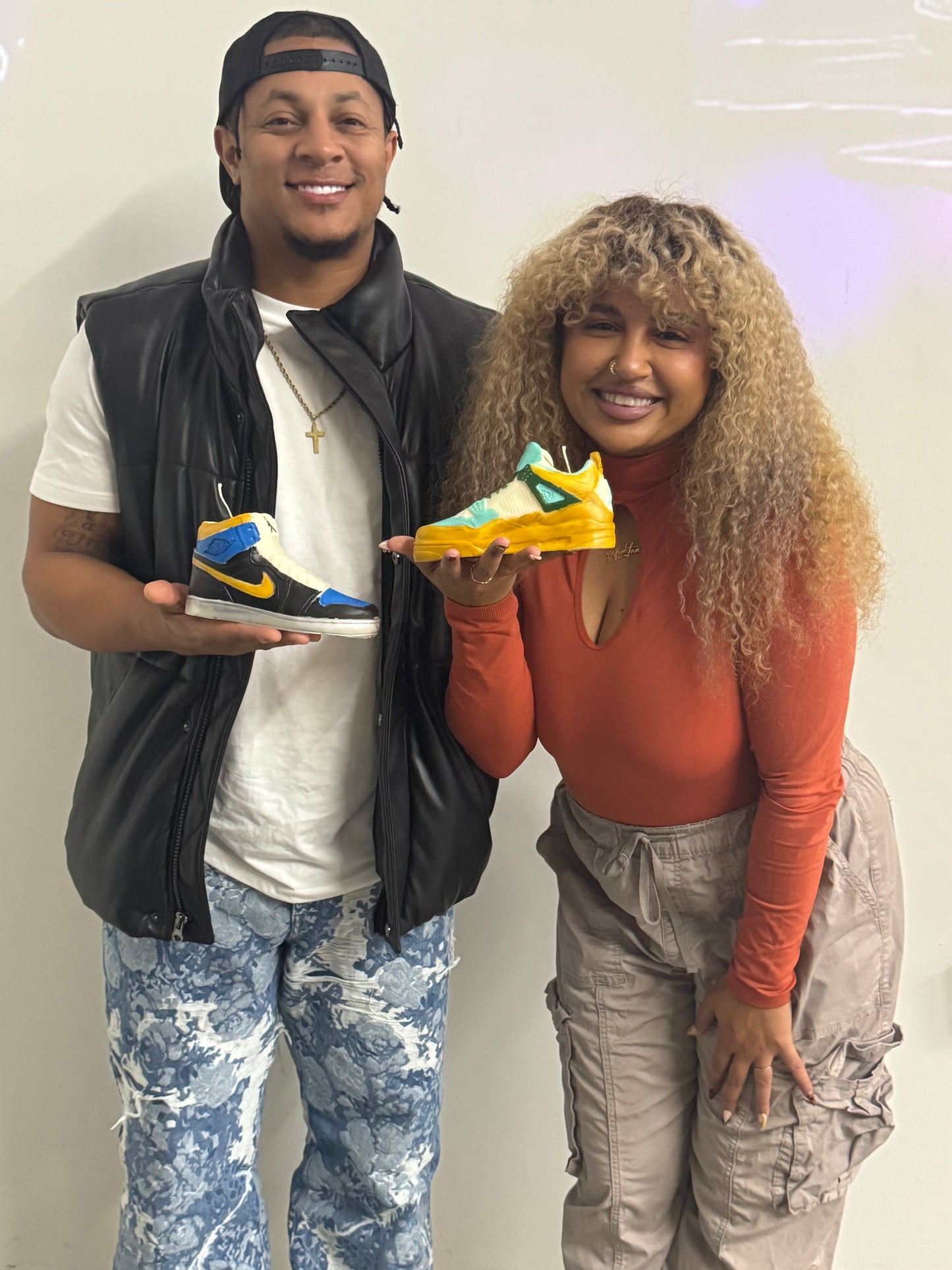 AJ4 Sneaker w/ PAINT KIT